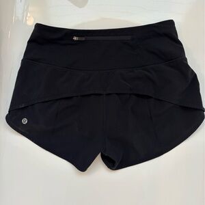 Lululemon high-rise speed up shorts size 4